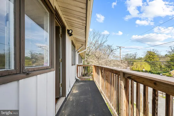 $850,000 | 700 Greyrock Drive, Silver Spring, MD 20910