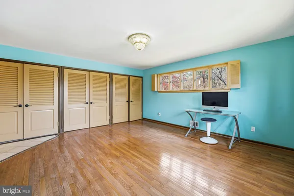 $850,000 | 700 Greyrock Drive, Silver Spring, MD 20910