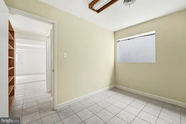 $850,000 | 700 Greyrock Drive, Silver Spring, MD 20910