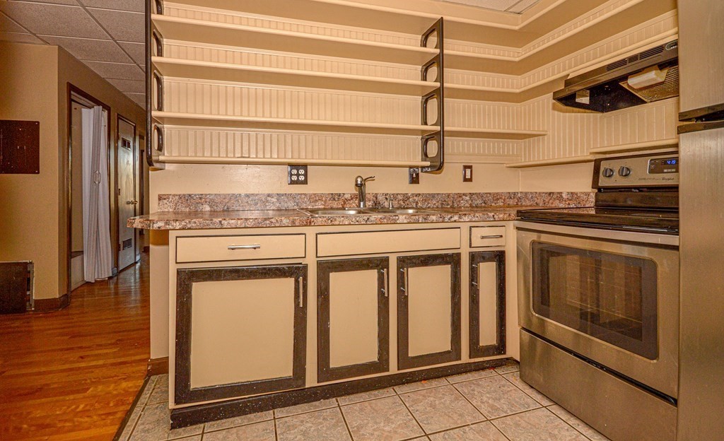 5 State Street, Unit 2F Worcester, MA 01609 - Photo 12 of 19 Gallery Image 12