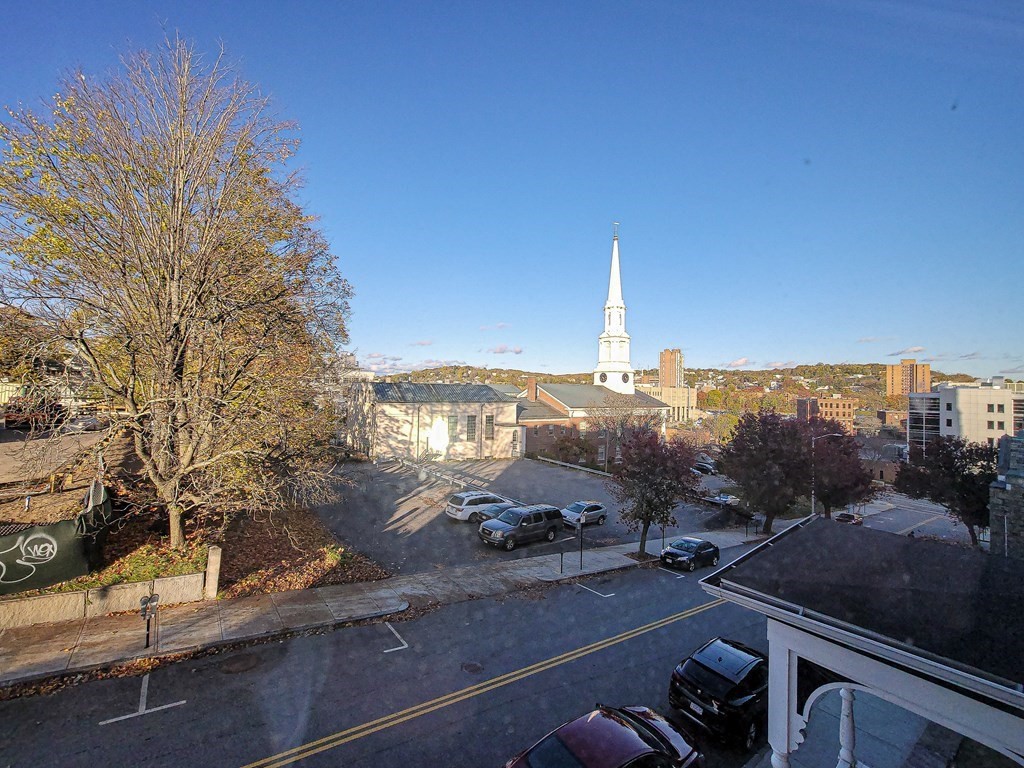 5 State Street, Unit 2F Worcester, MA 01609 - Photo 2 of 19 Gallery Image 2