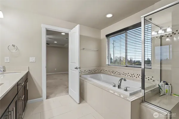 $849,900 | 6013 South 302nd Street, Auburn, WA 98001