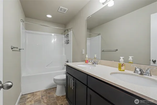 $849,900 | 6013 South 302nd Street, Auburn, WA 98001