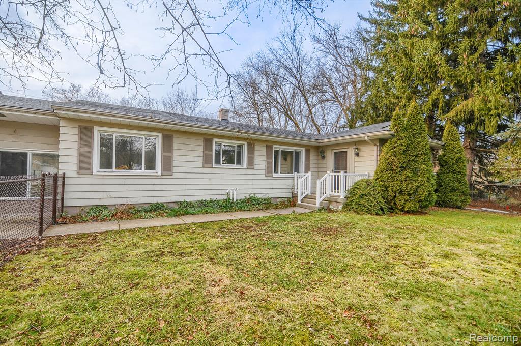 4105 North Irish Road Davison, MI 48423 - Photo 6 of 32