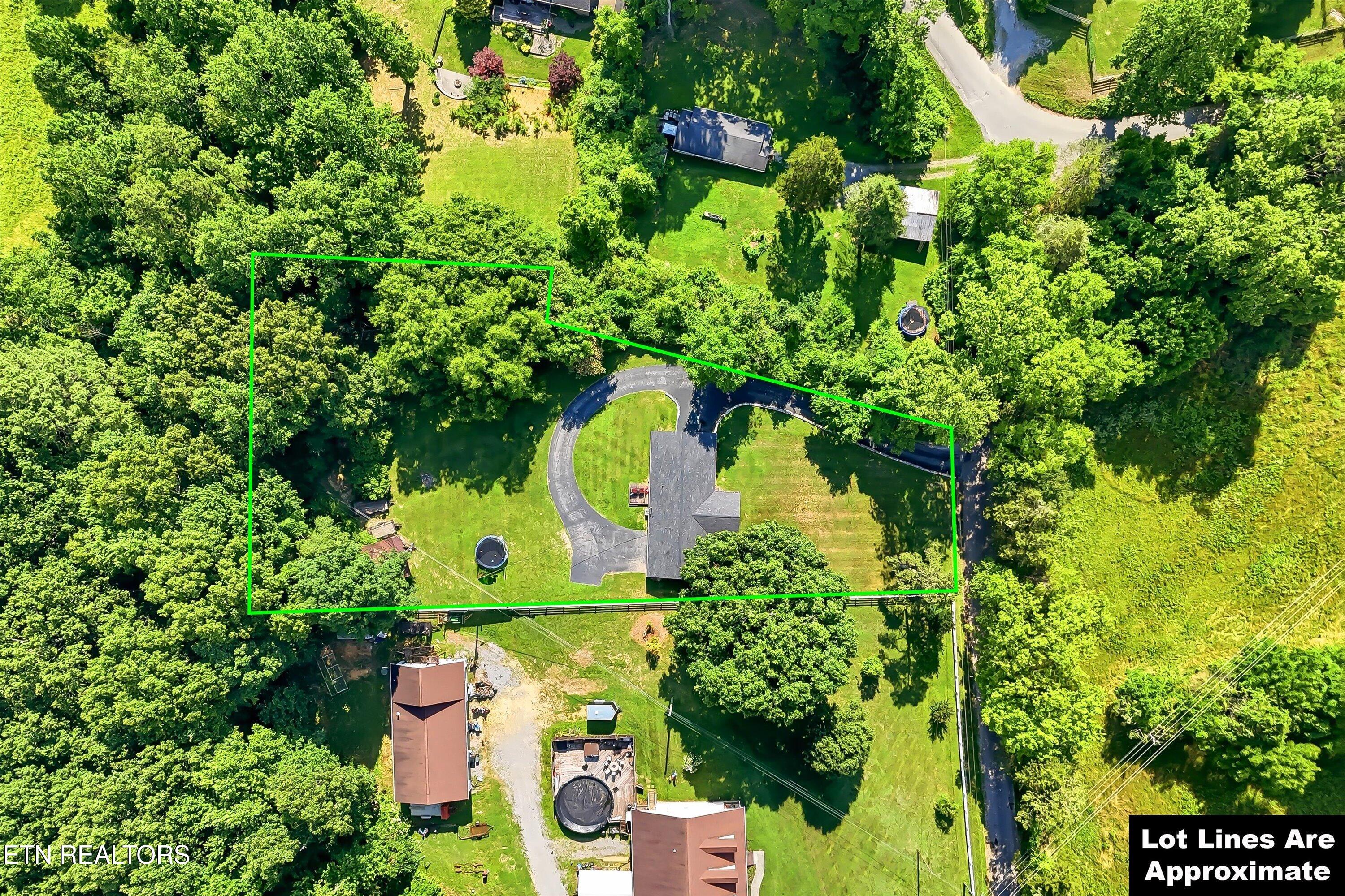 379 Wells Road Powell, TN 37849 - Photo 36 of 39 38-379 Wells Rd FINAL-36