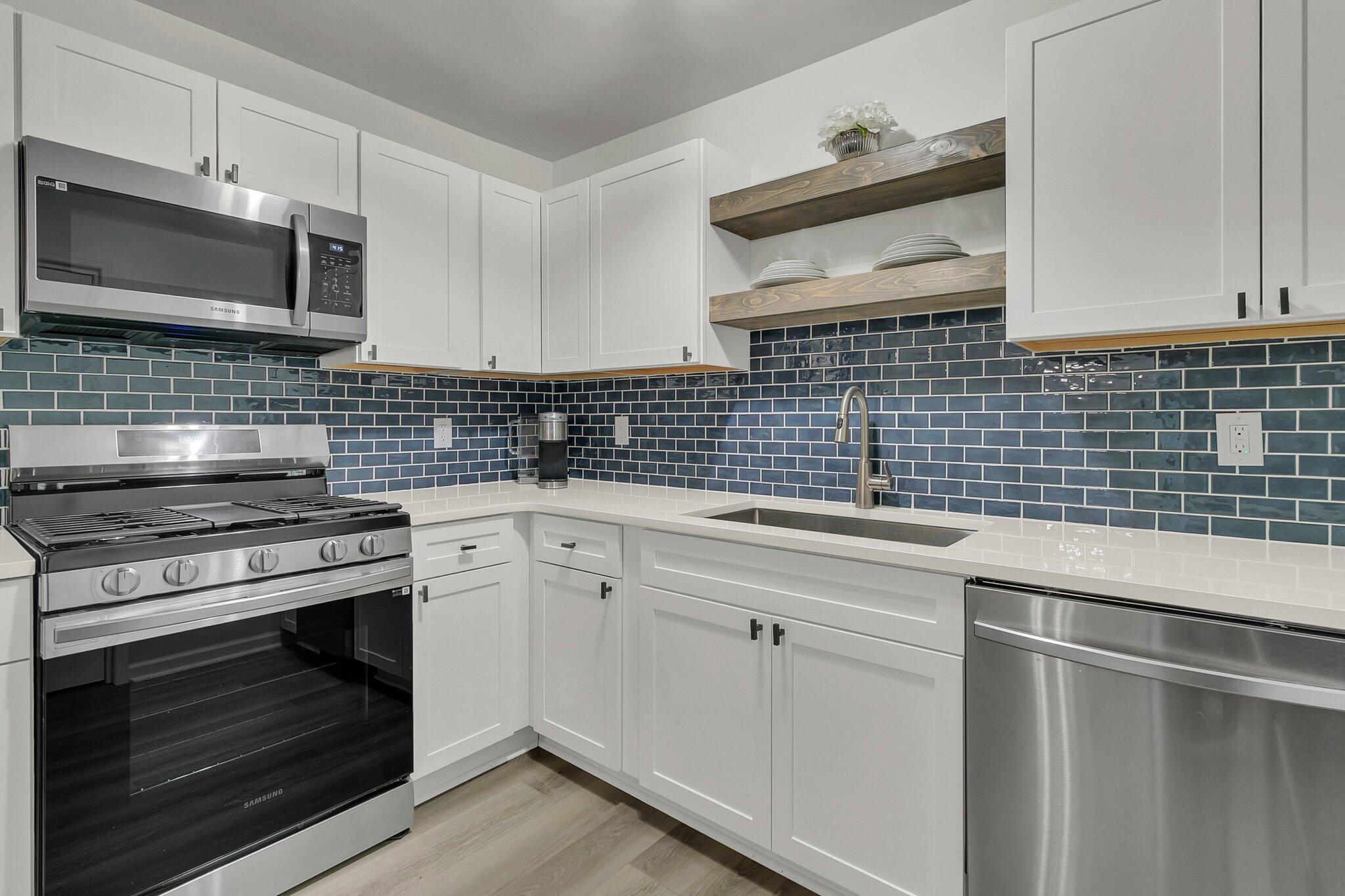 110 Englewood Road Goose Creek, SC 29445 - Photo 17 of 41 kitchen