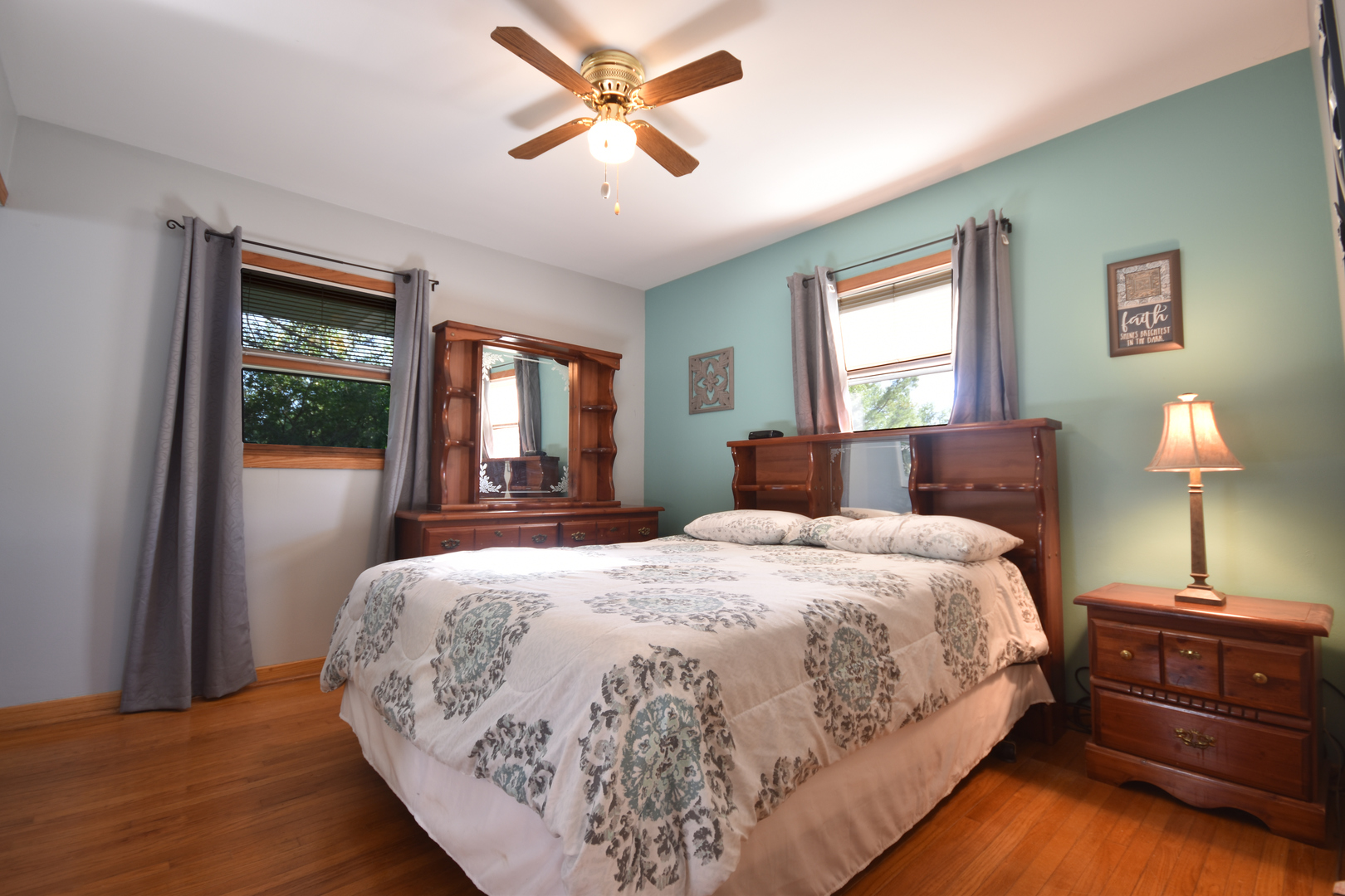 12N199 Hilltop Road Elgin, IL 60123 - Photo 13 of 25