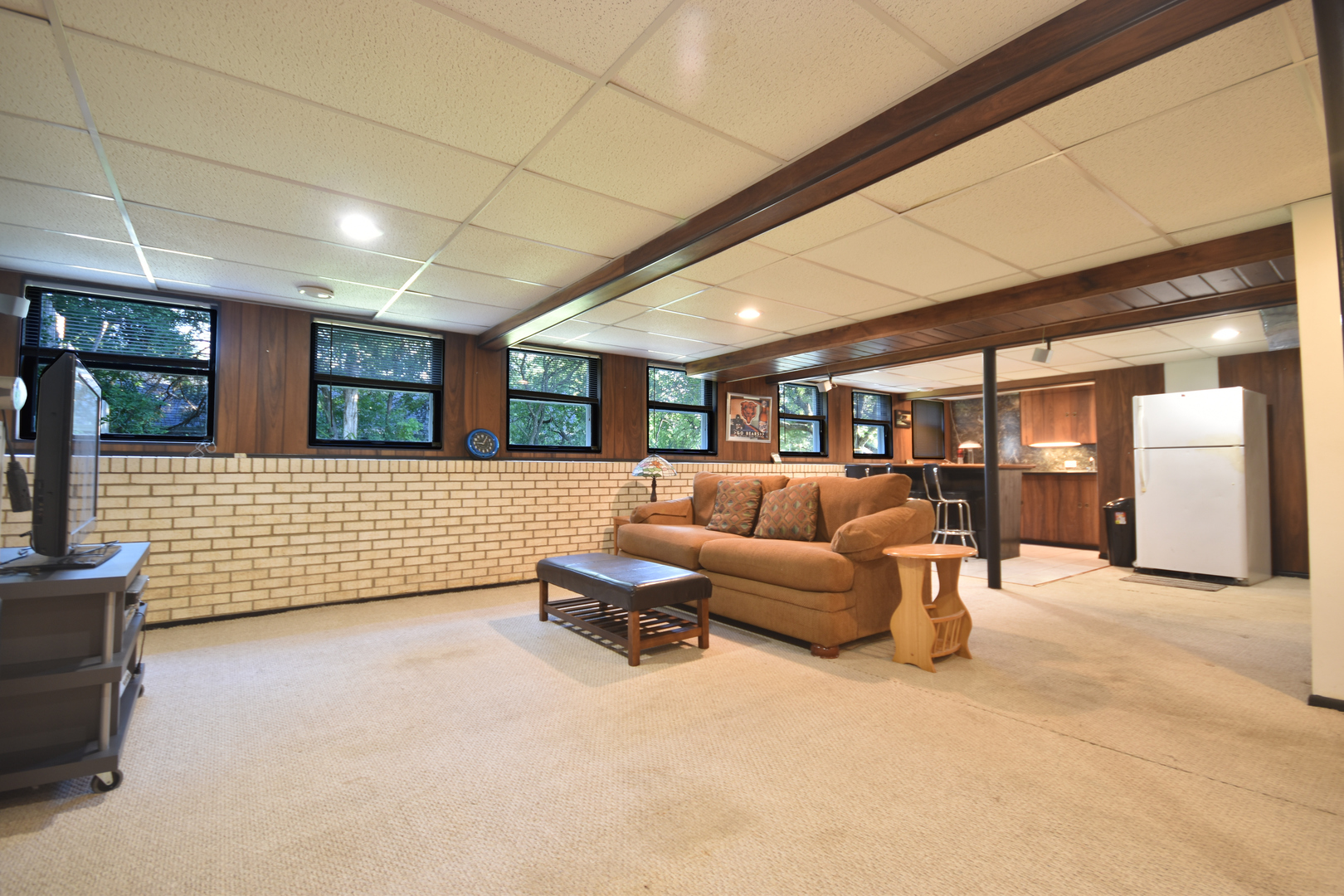 12N199 Hilltop Road Elgin, IL 60123 - Photo 18 of 25