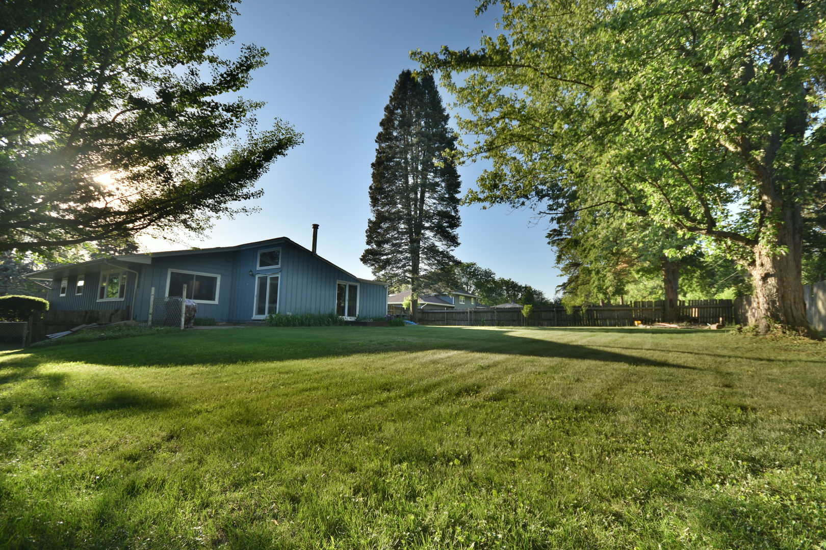 12N199 Hilltop Road Elgin, IL 60123 - Photo 24 of 25