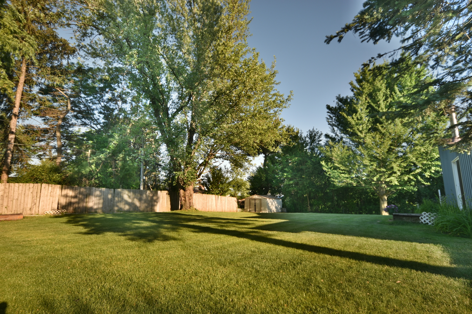 12N199 Hilltop Road Elgin, IL 60123 - Photo 25 of 25