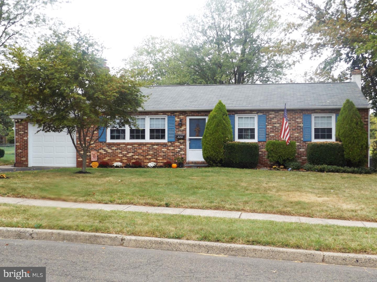 220 Parry Road Warminster, PA 18974 - Photo 1 of 24