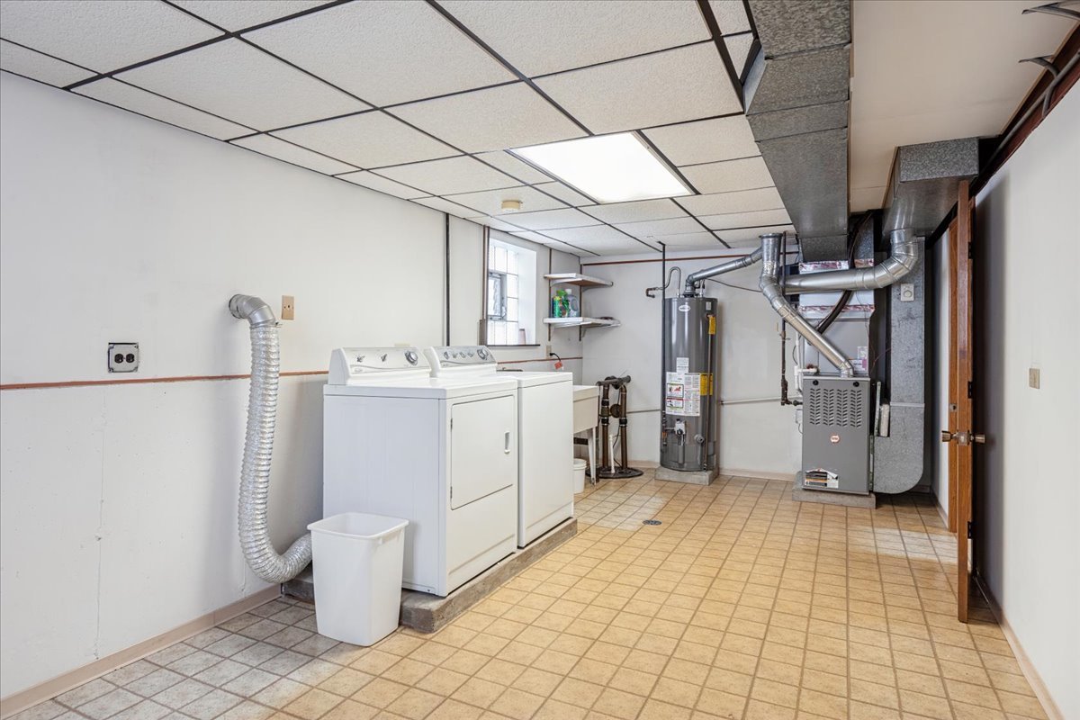 8307 South 77th Court Bridgeview, IL 60455 - Photo 16 of 17