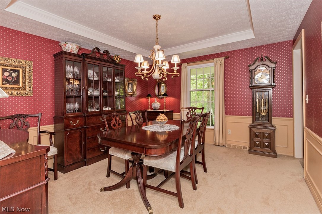6575 Liberty Road Solon, OH 44139 - Photo 8 of 30 Large dining room