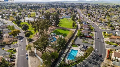 $1,200,000 | 642 Debra Street, Livermore, CA 94550