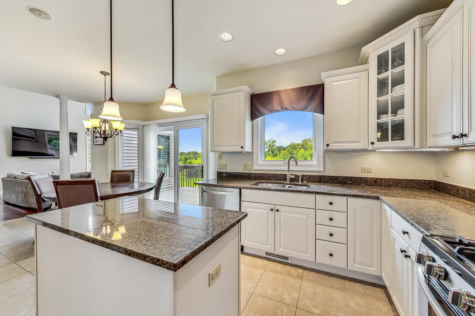 3410 Forest Ridge Drive Spring Grove, IL 60071 - Photo 14 of 62 Gallery Image 14