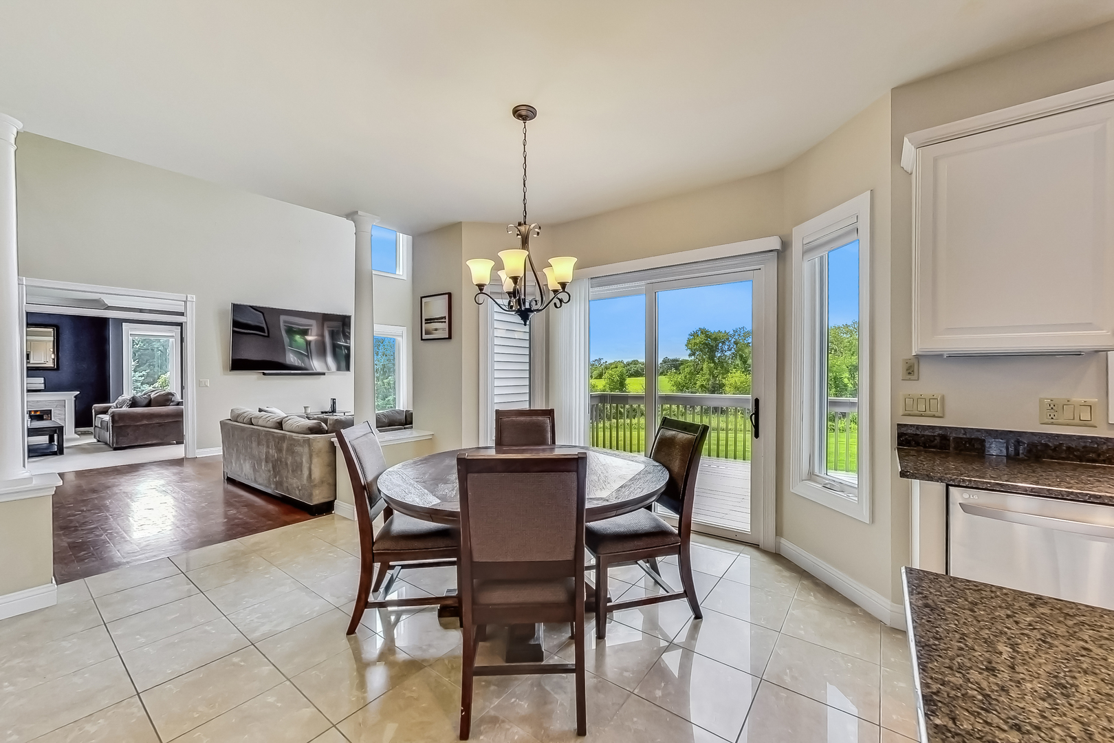 3410 Forest Ridge Drive Spring Grove, IL 60071 - Photo 16 of 62 Gallery Image 16