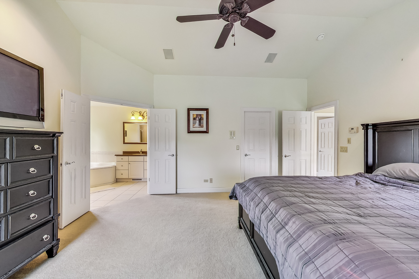 3410 Forest Ridge Drive Spring Grove, IL 60071 - Photo 27 of 62 Gallery Image 27