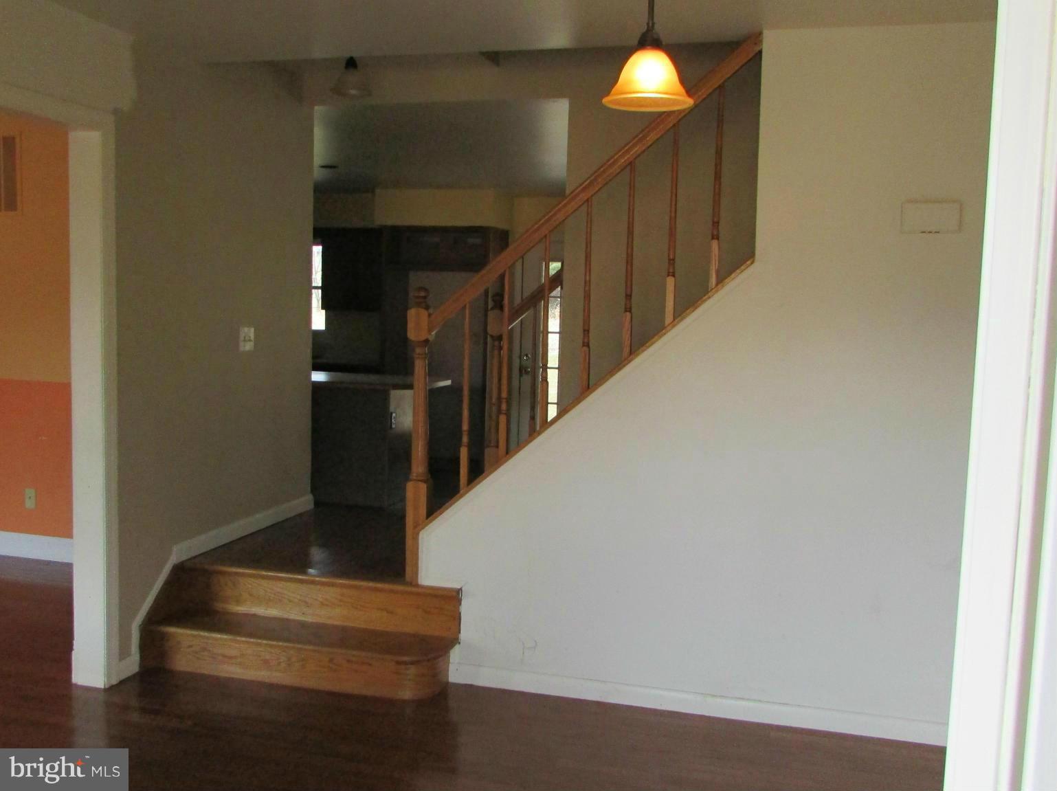 4215 Old Hanover Road Westminster, MD 21158 - Photo 3 of 30 Foyer