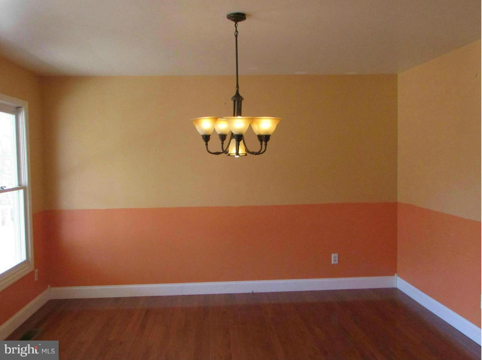 4215 Old Hanover Road Westminster, MD 21158 - Photo 5 of 30 Dining Room