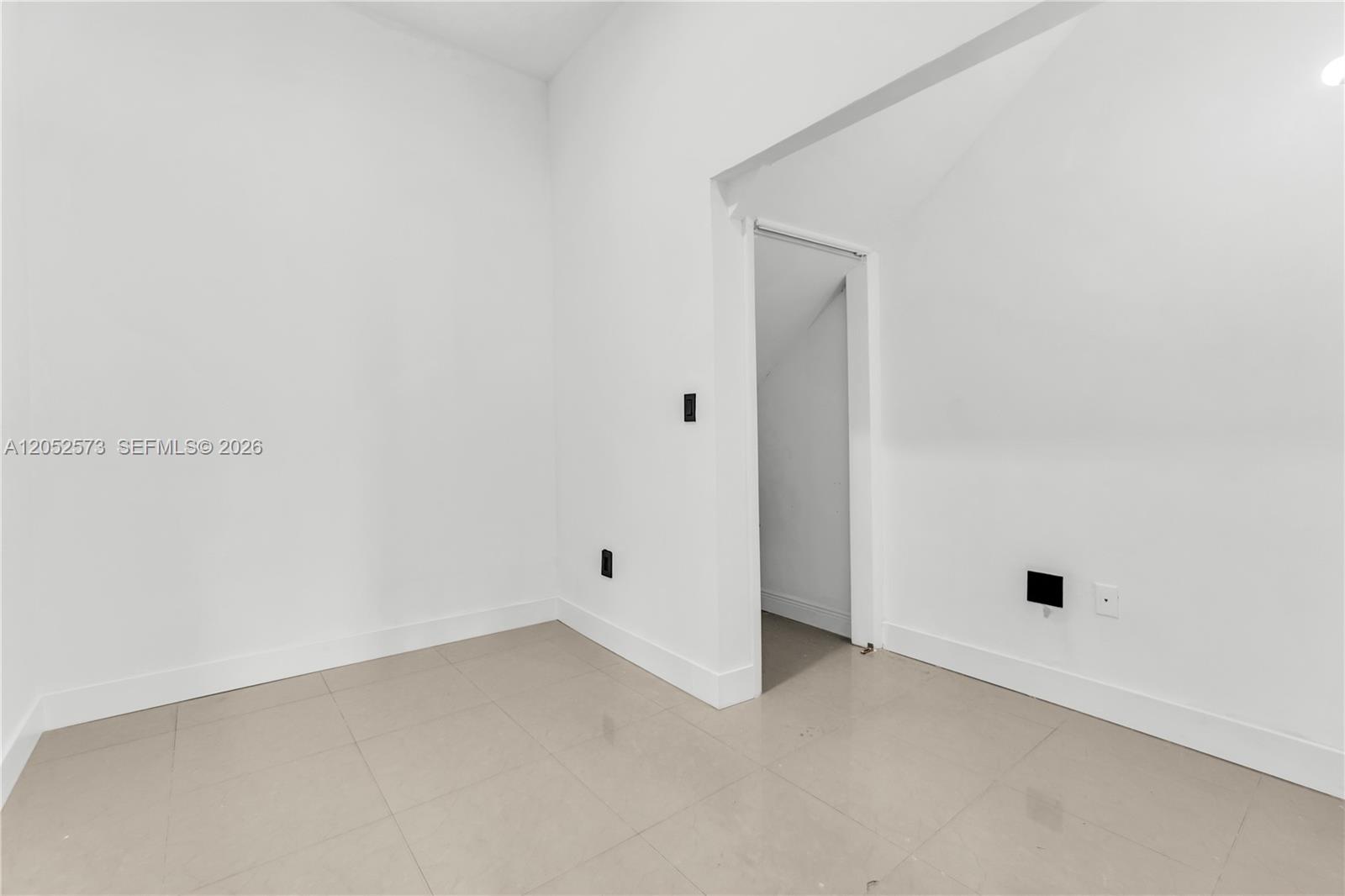 1011 Southwest Sw 7th Street, Unit 2 Miami, FL 33130 - Photo 15 of 46