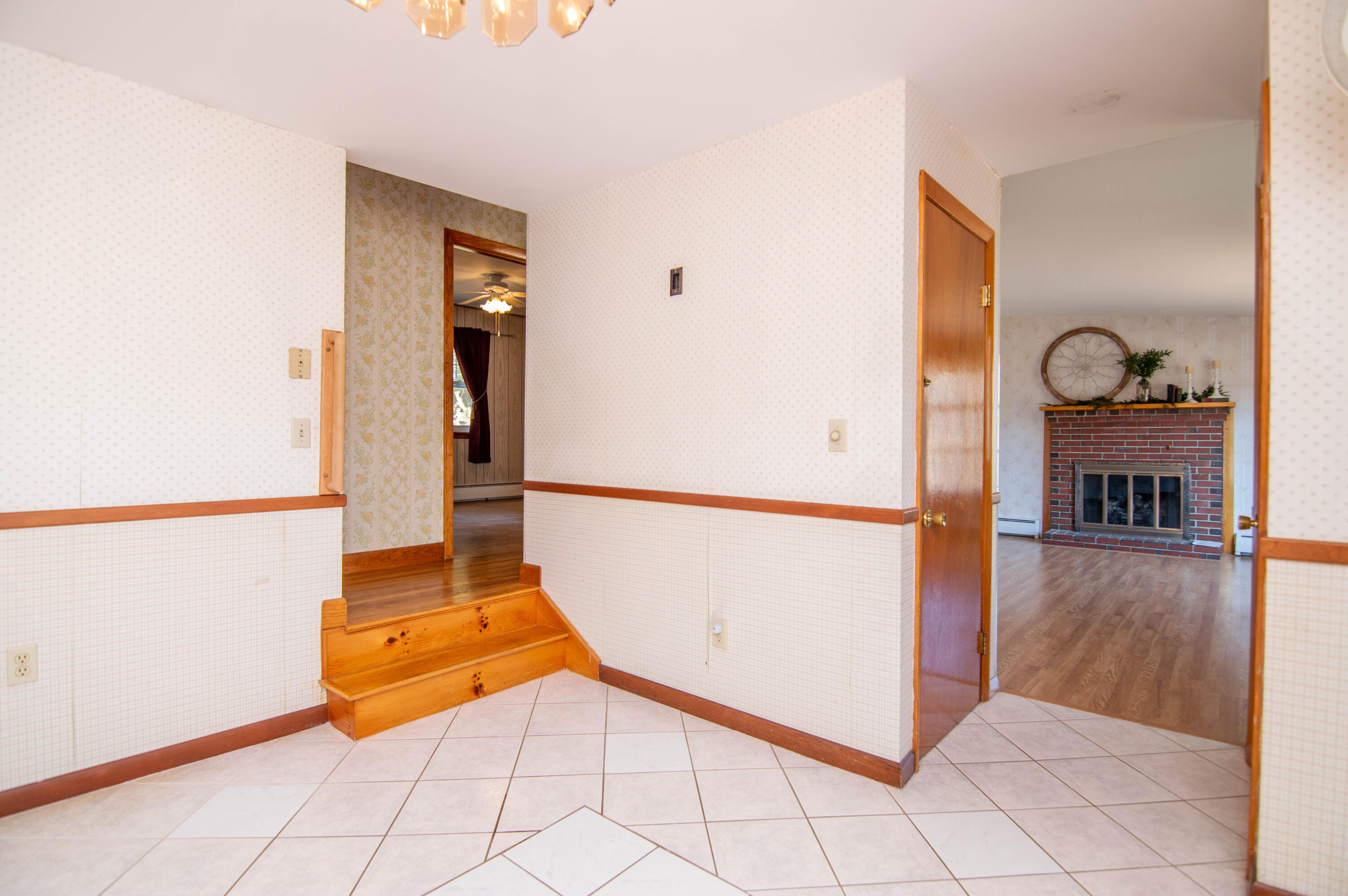 118 Franklin Road Jay, ME 04239 - Photo 20 of 58 38