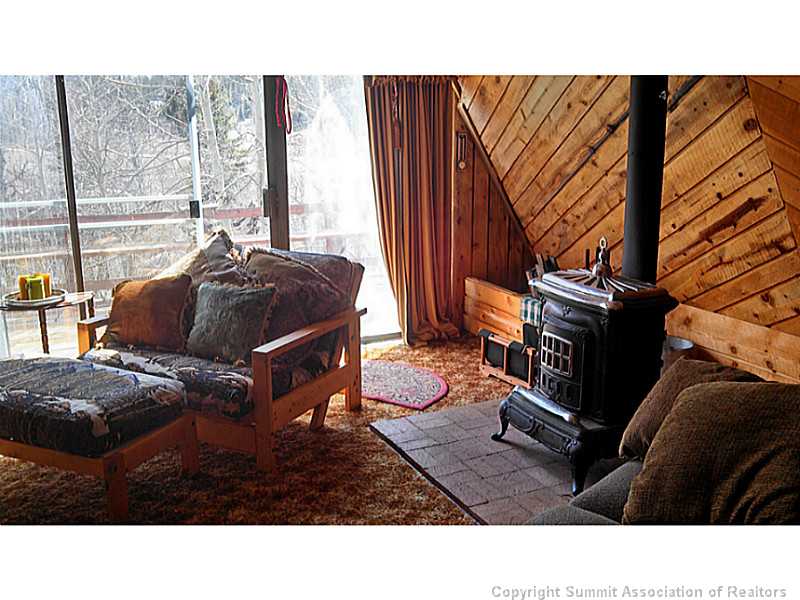 96 Highfill Road Jefferson, CO 80456 - Photo 2 of 14 Living Room.