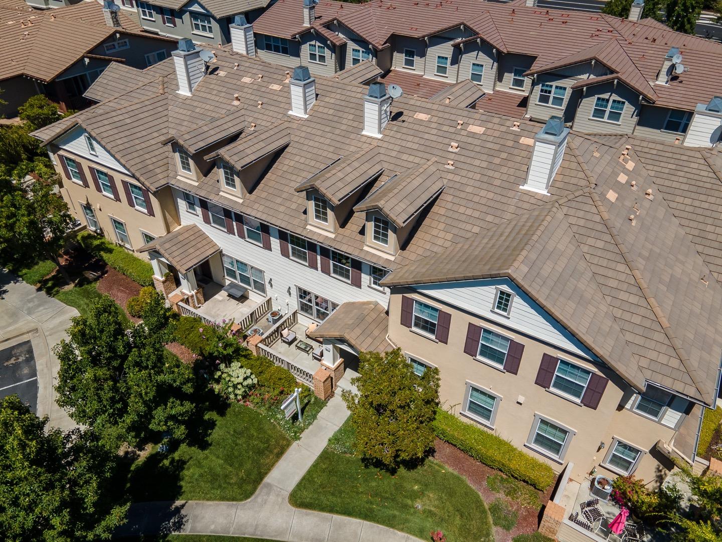 1812 Nancy Lane San Ramon, CA 94582 - Photo 59 of 69 an aerial view of multiple houses with yard