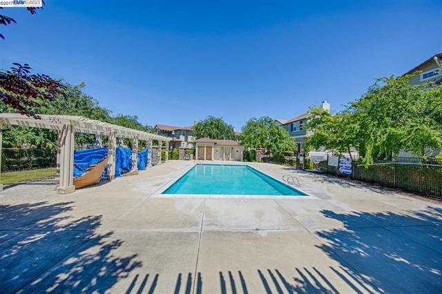 1812 Nancy Lane San Ramon, CA 94582 - Photo 62 of 69 a view of an outdoor space