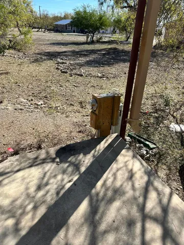 $59,000 | 77-87 Plaza De Las Palmas Road, Brackettville, TX 78832