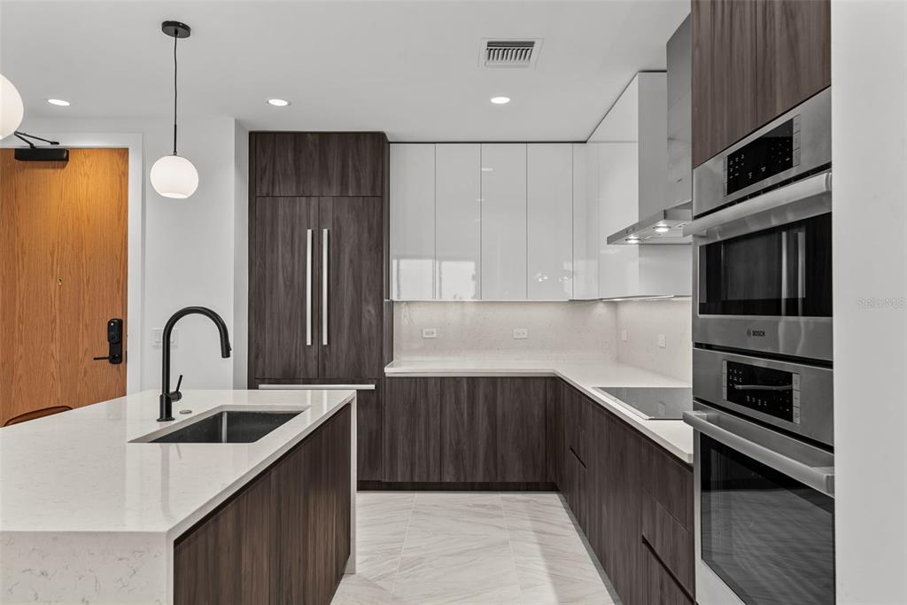 777 3rd Avenue North, Unit 1502 St. Petersburg, FL 33701 - Photo 14 of 100