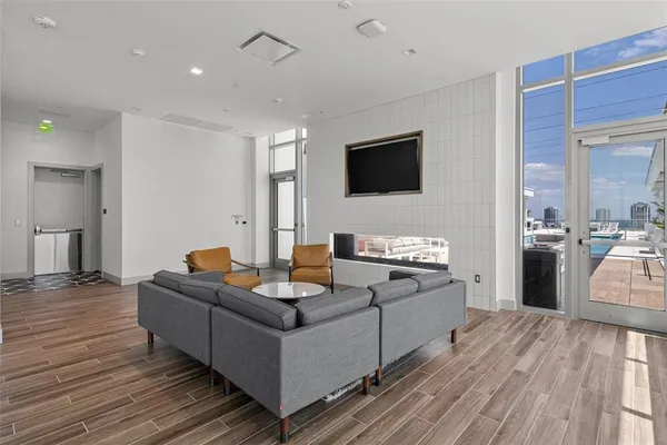 $8,300 | 777 3rd Avenue North, Unit 1502, St. Petersburg, FL 33701