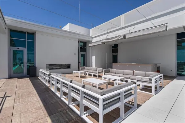 $8,300 | 777 3rd Avenue North, Unit 1502, St. Petersburg, FL 33701