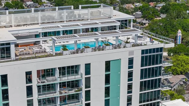 $8,800 | 777 3rd Avenue North, Unit 1502, St. Petersburg, FL 33701