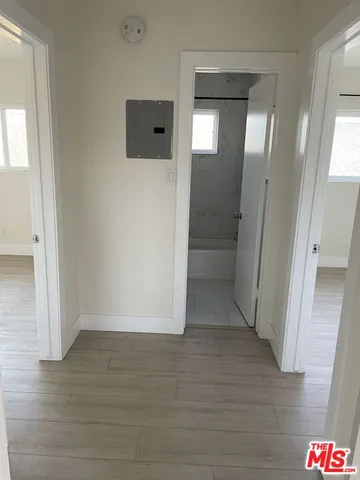 $2,550 | 1963 17th Street, Unit 5, Santa Monica, CA 90404