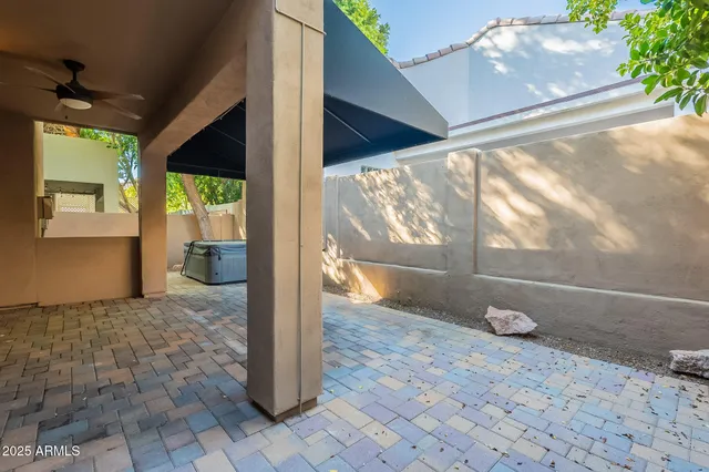 $2,700 | 7240 North Dreamy Draw Drive, Unit 123, Phoenix, AZ 85020