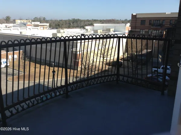 $2,450 | 6831 Main Street, Unit 317, Wilmington, NC 28405