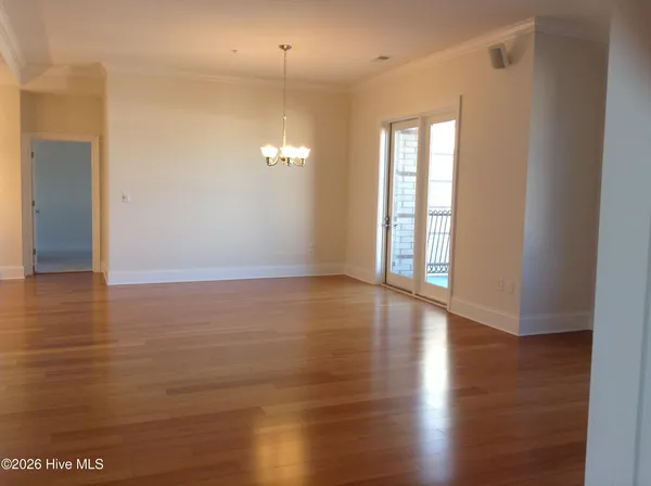 $2,450 | 6831 Main Street, Unit 317, Wilmington, NC 28405