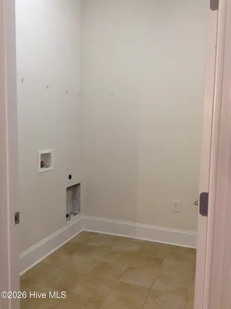 $2,450 | 6831 Main Street, Unit 317, Wilmington, NC 28405