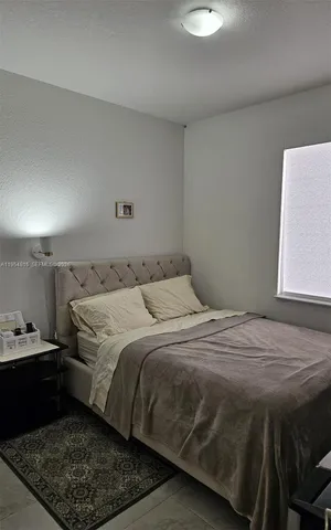 $999 | 701 Northwest 127th Place, Unit NULL, Miami, FL 33182