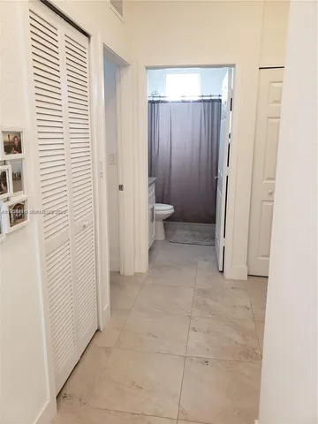 $999 | 701 Northwest 127th Place, Unit NULL, Miami, FL 33182