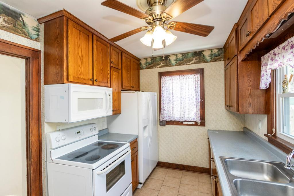 921 4th Avenue Southeast Rochester, MN 55904 - Photo 4 of 20 Gallery Image 4