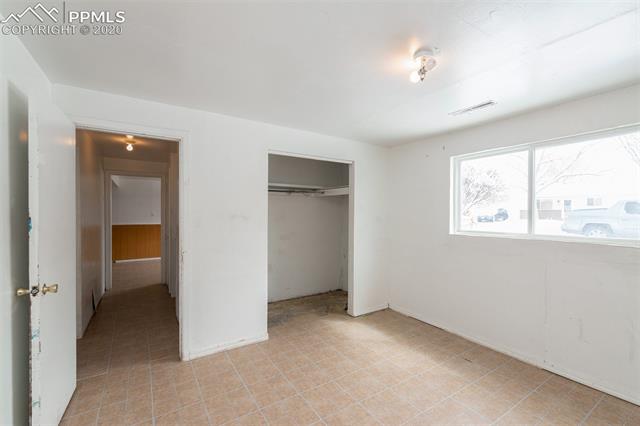 1736 Ascot Road Colorado Springs, CO 80906 - Photo 14 of 19