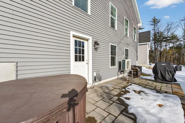 $495,000 | 3 Aquatic Way, Unit 7, Windham, ME 04062