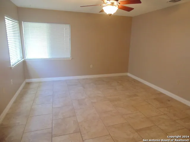 $1,800 | 8402 Aristotle, Universal City, TX 78148