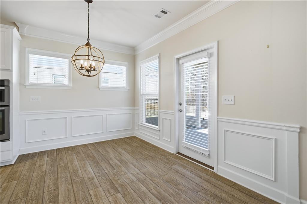 2925 Farmstead Way Suwanee, GA 30024 - Photo 13 of 39