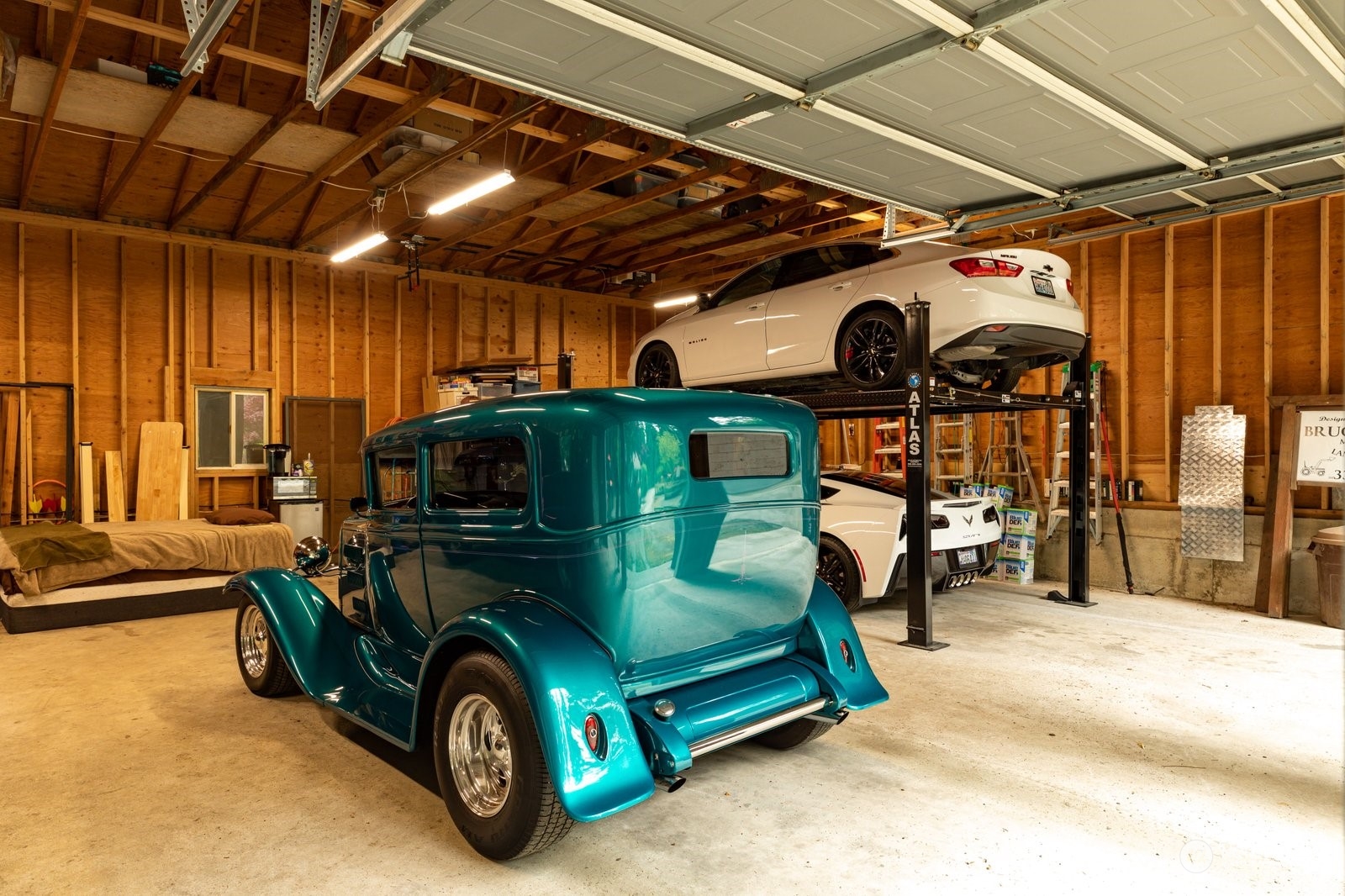 5003 East Harbor Road Freeland, WA 98249 - Photo 31 of 40 a car parked in garage