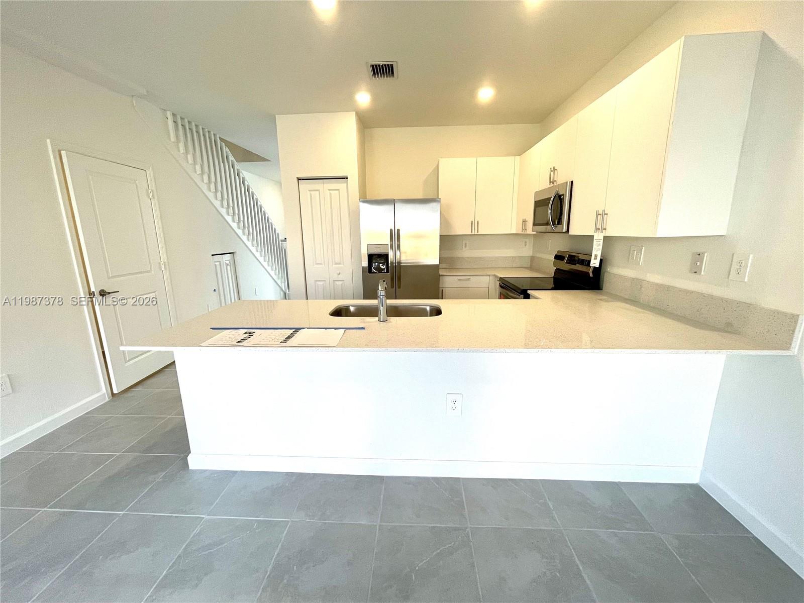 11737 Southwest 245 Terrace Homestead, FL 33032 - Photo 6 of 16