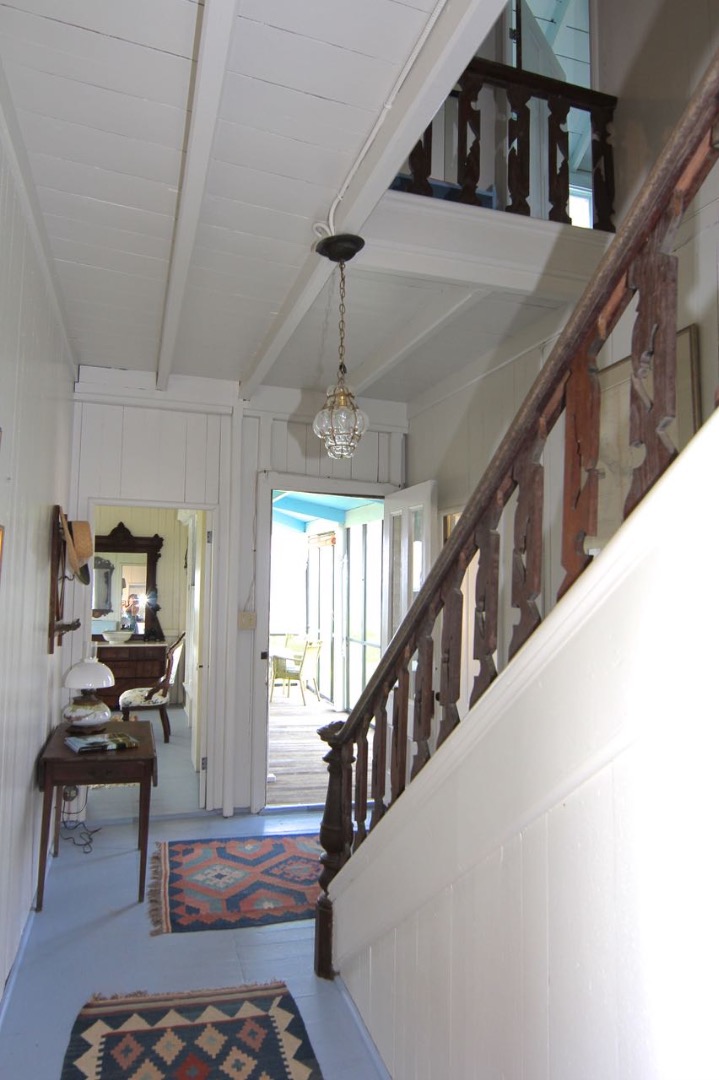 8 Calebs Pond Road Edgartown, MA 02539 - Photo 14 of 49 a view of entryway and hall
