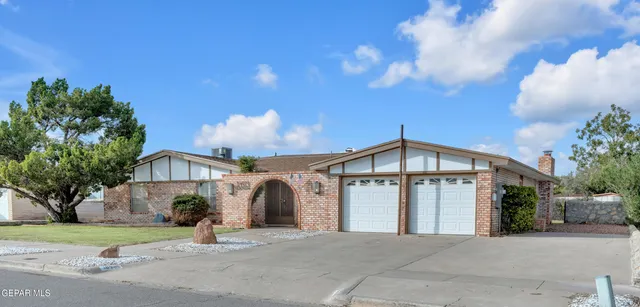 $380,000 | 10313 Byway Drive, El Paso, TX 79925