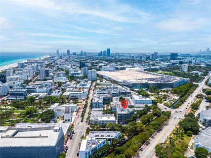 $459,000 | 2155 Washington Court, Unit 401, Miami Beach, FL 33139